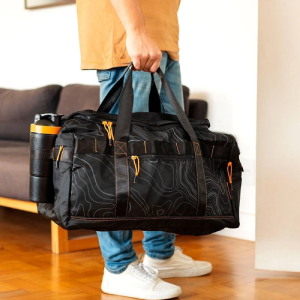 Bolsa Mochila Academia Preta e Laranja

